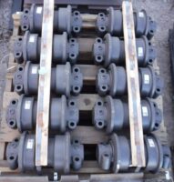 Görgő Komatsu PC350-11 kotrógéphez