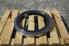Forgó csapágy Caterpillar 307 kotrógéphez