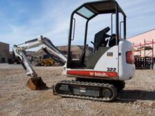 Bobcat 322 minikotró alkatrészek
