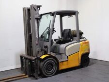 Használt Jungheinrich TFG 425 targonca, sárga/szürke, gázüzemű