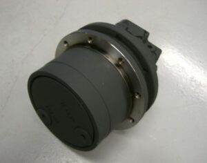 Végáttétel komatsu pc300-8 kotrógéphez