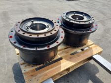 Caterpillar 330 végáttétel – 2 darabos készlet