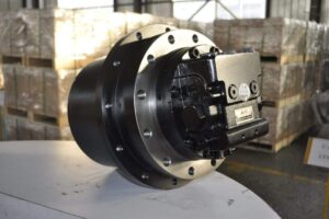 Hidromotoros végáttétel komatsu pc100-1 kotrógéphez