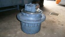Komatsu PC210 végáttétel – Komatsu kotrógép alkatrész