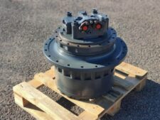 Komatsu PC270-12 kotrógép végáttétel