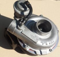 Turbófeltöltő Komatsu buldó-exkavátorhoz – IHI Turbo modell