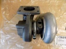 Turbófeltöltő Case CX130 géphez