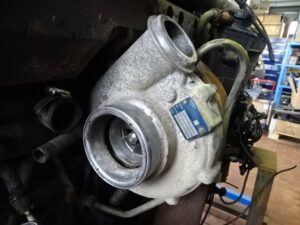 Borg warner turbófeltöltő man teherautóhoz