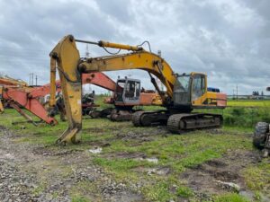 Jcb js 330 kotrógép bontott alkatrészek és elérhető komponensek
