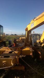 Liebherr 902 litronic kotrógép bontott alkatrészek