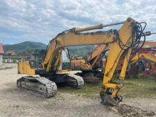 Liebherr lánctalpas kotrógép bontás – alkatrészek és komponensek elérhetők