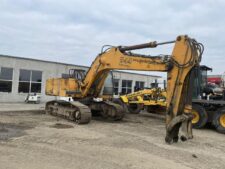 Liebherr 944 Litronic kotrógép bontás