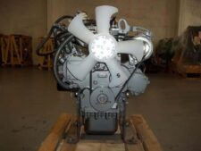 Yanmar 3TNV82 motor – Dízel, 3 henger