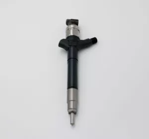 Denso injektor 095000-5921