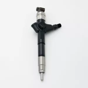 Injektor denso 095000-6240 nissan cabstar tehergépkocsihoz és gépekhez