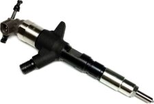 INJEKTOR DENSO 095000-8310 HYUNDAI TEHERAUTÓKHOZ ÉS GÉPEKHEZ