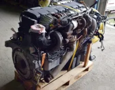 Teljes MAN D3876 LF01 Euro 6 560LE TGX teherautó motor