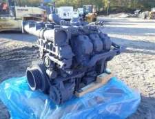 Teljes Deutz BF6M1015C motor